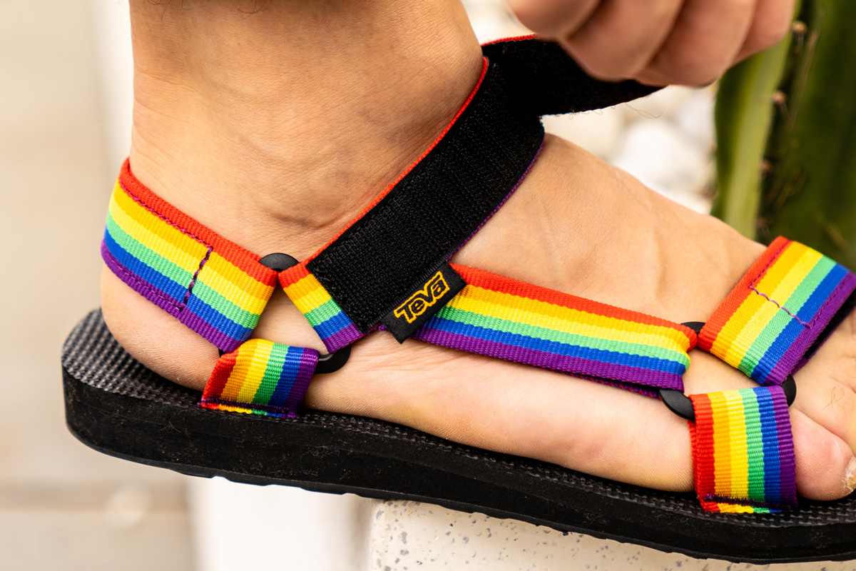 Original Universal Rainbow Black